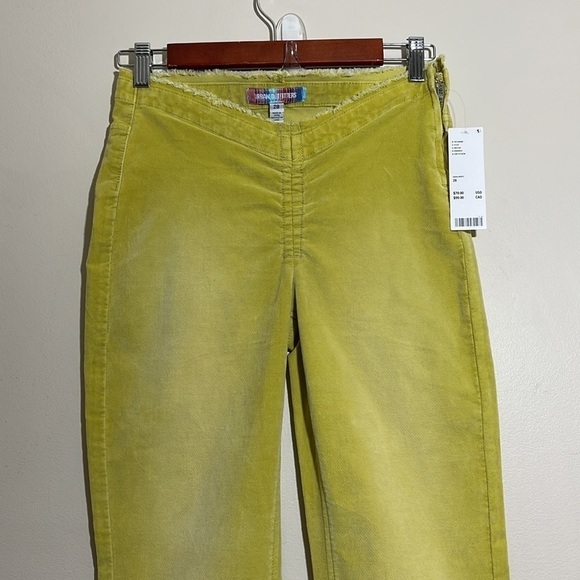Urban Outfitters Velvet Ruched V-Front Flare Pants in Green - Chartreuse Sz. 28 - Picture 12 of 14